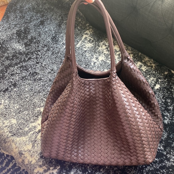 Deux Lux leather woven handbag - Picture 9 of 9
